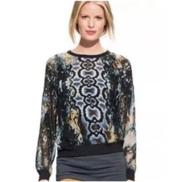 ✨CAbi Sweatshirt Python Print Sheer Chiffon Sz Medium Top✨ - Picture 3 of 8